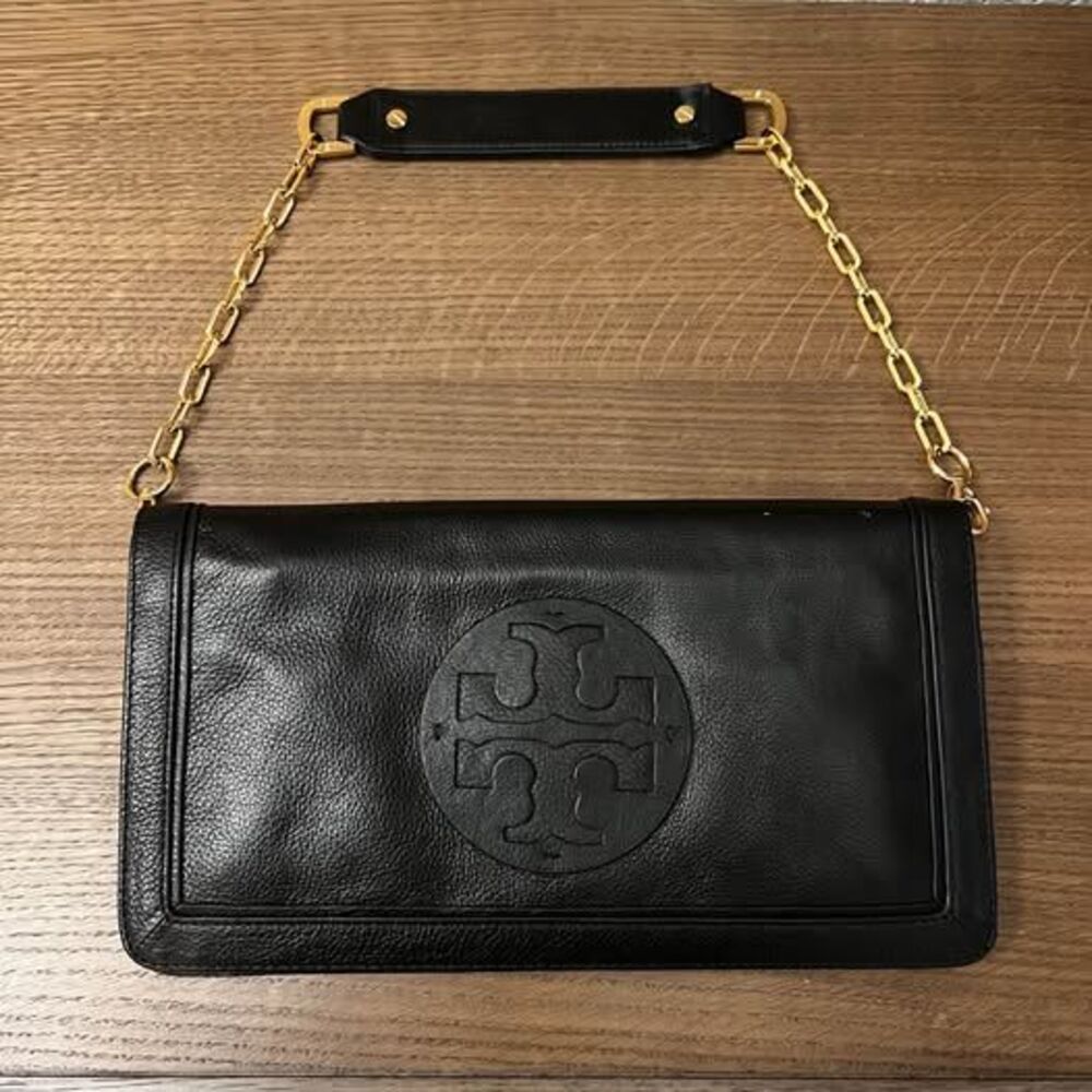 Tory Burch Bombe Reva clutch bag black leather